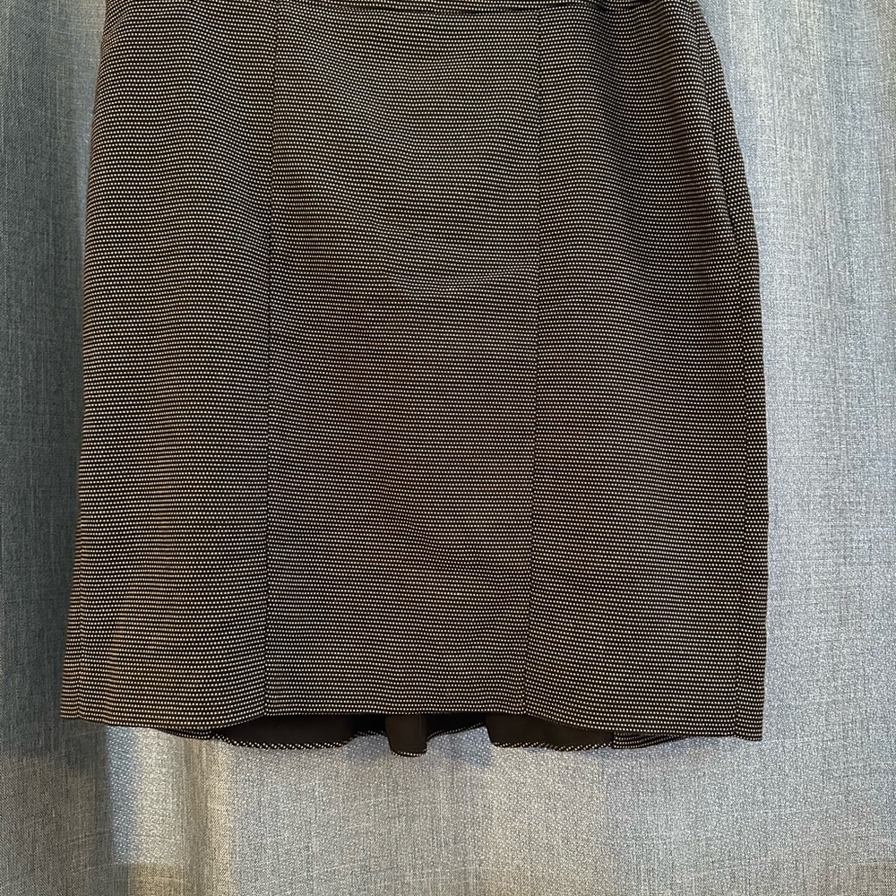 White House Black Market Gray Pencil‎ Skirt Knee-Length Work